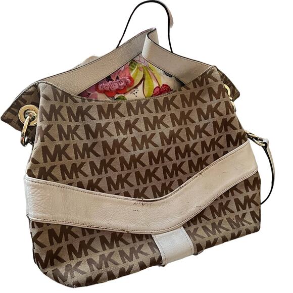 Michael Kors Purse Bag Crossbody - Picture 1 of 8